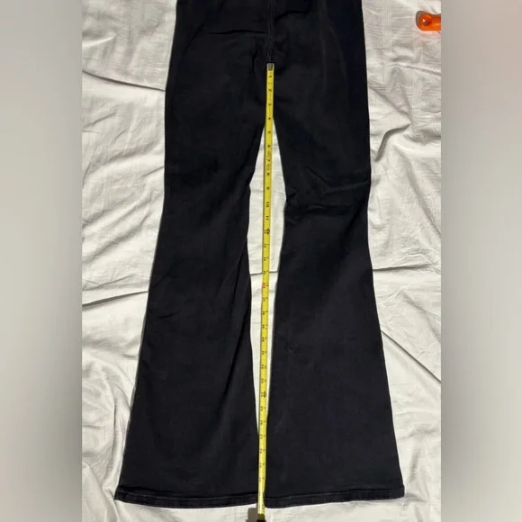 We The Free Jayde Flare Jeans            Size 26 ***Like New*** - Picture 7 of 11